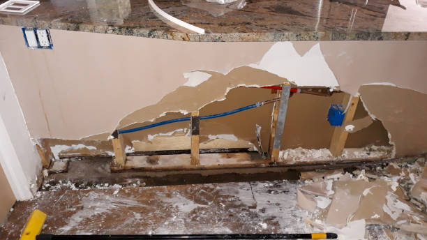 Professional Water damage restoration in Manchester, MO